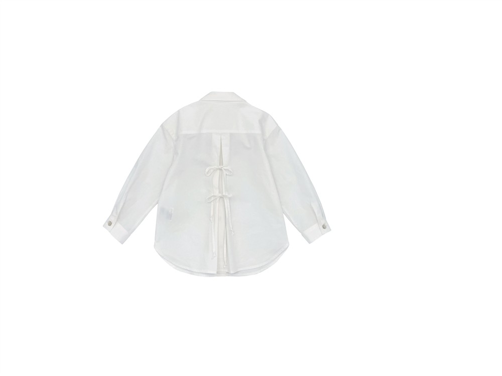 Camicia in cotone a manica lunga bianca con spilla fiore Zhoe & Tobiah - immagine 5