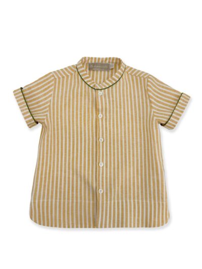 Completo in lino camicia a righe giallo e bianche con profili e bermuda verde La Stupenderia
