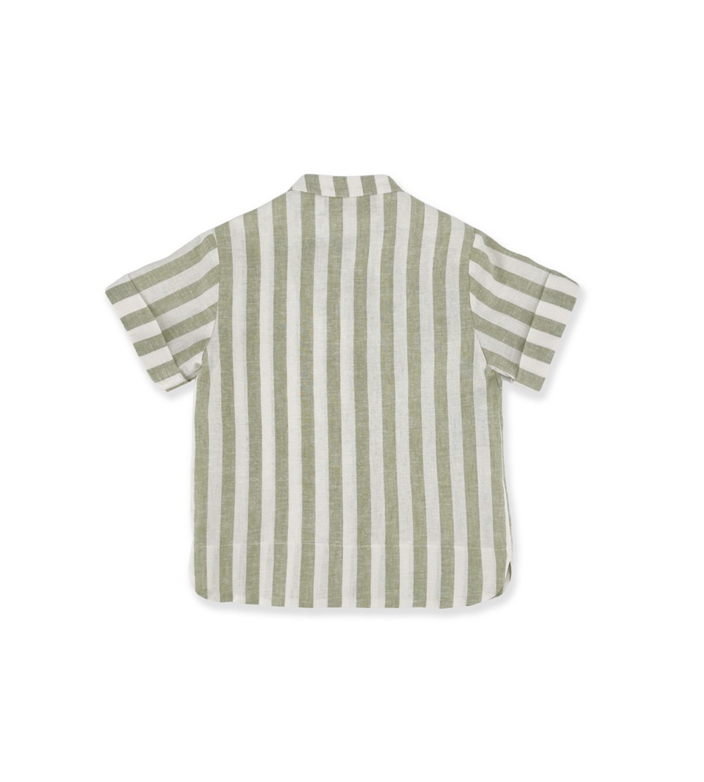 Completo in lino bermuda verde e camicia coreana a righe panna e verdi La Stupenderia - immagine 5
