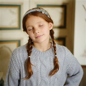 Maglione in lana celestone trecce Magil